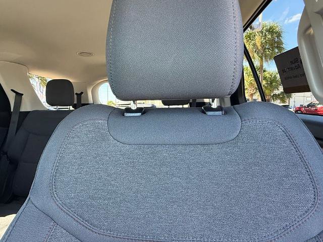 Certified 2025 Ford Explorer Active image 17