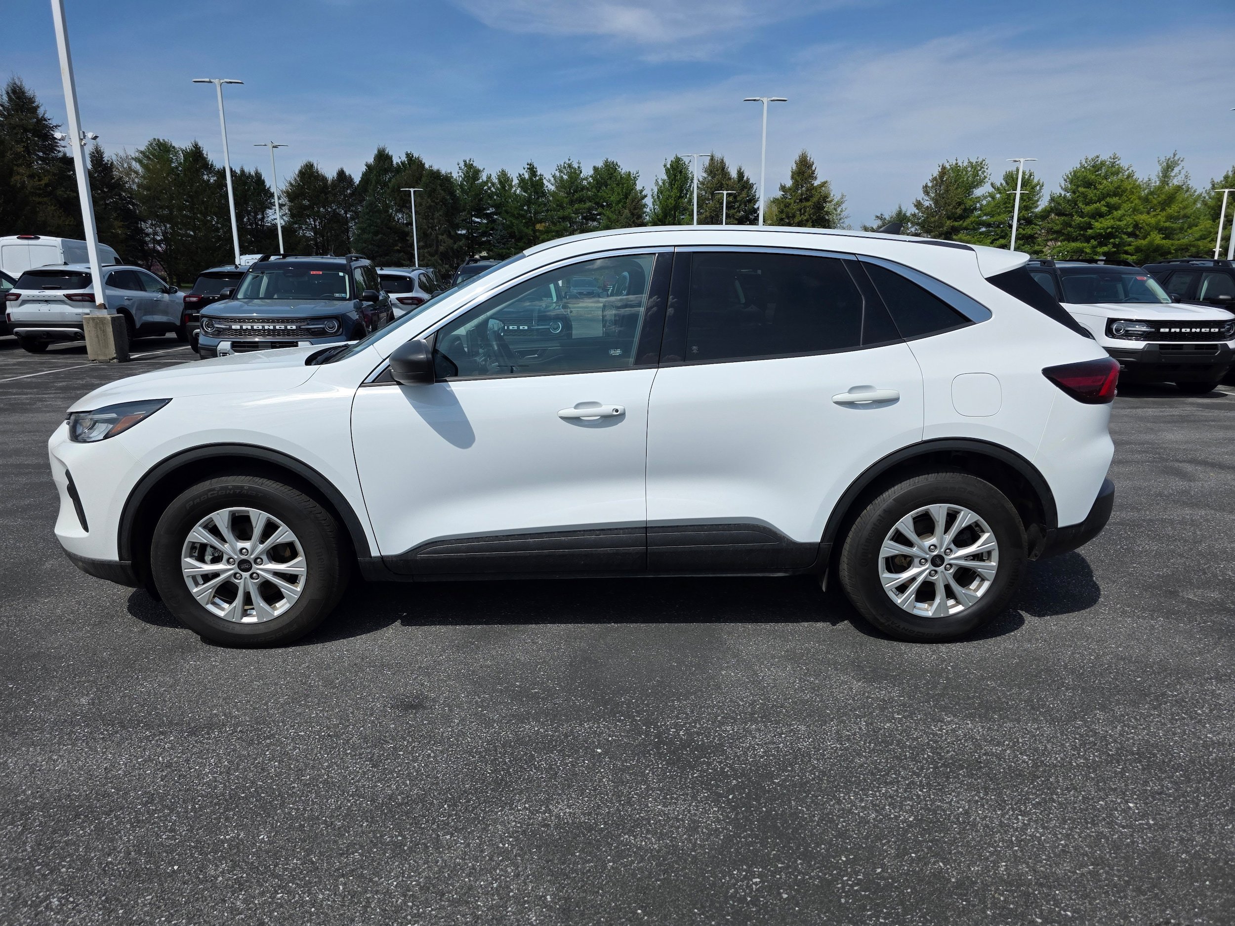 Certified 2024 Ford Escape Active AWD/4WD image 2