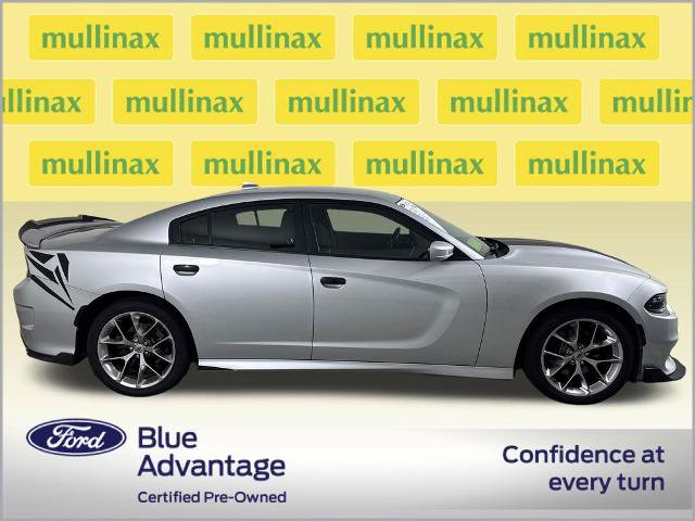 Used 2020 Dodge Charger GT RWD image 2