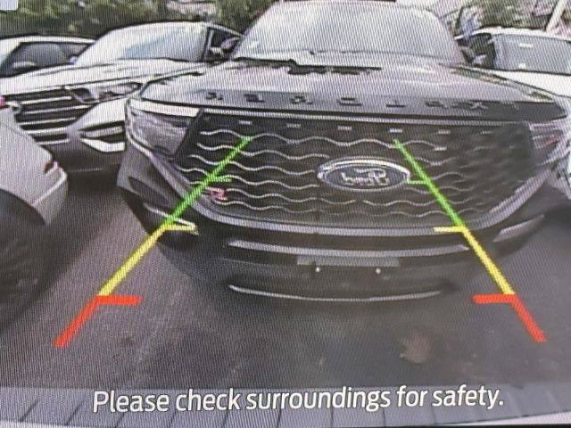 Certified 2021 Ford Explorer XLT w/ Equipment Group 202A AWD/4WD image 24