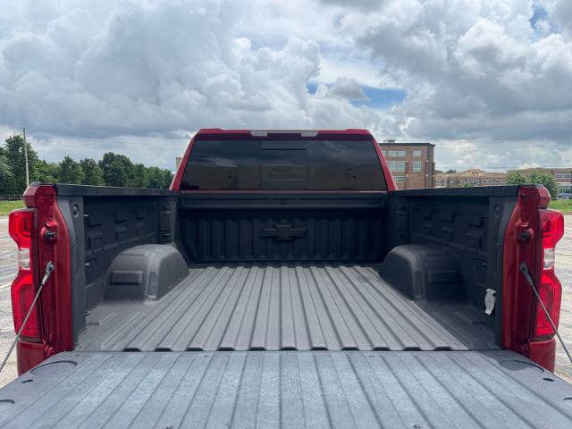 Used 2024 Chevrolet Silverado 1500 LT Trail Boss w/ LT Trail Boss Premium Package AWD/4WD image 16