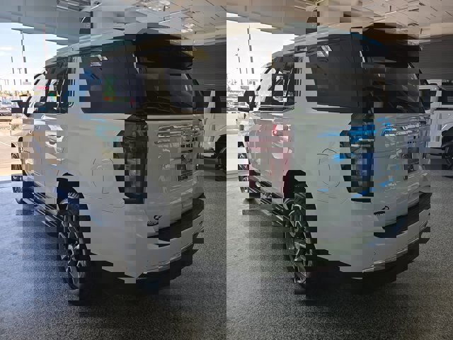 Used 2023 Chevrolet Tahoe LS image 2