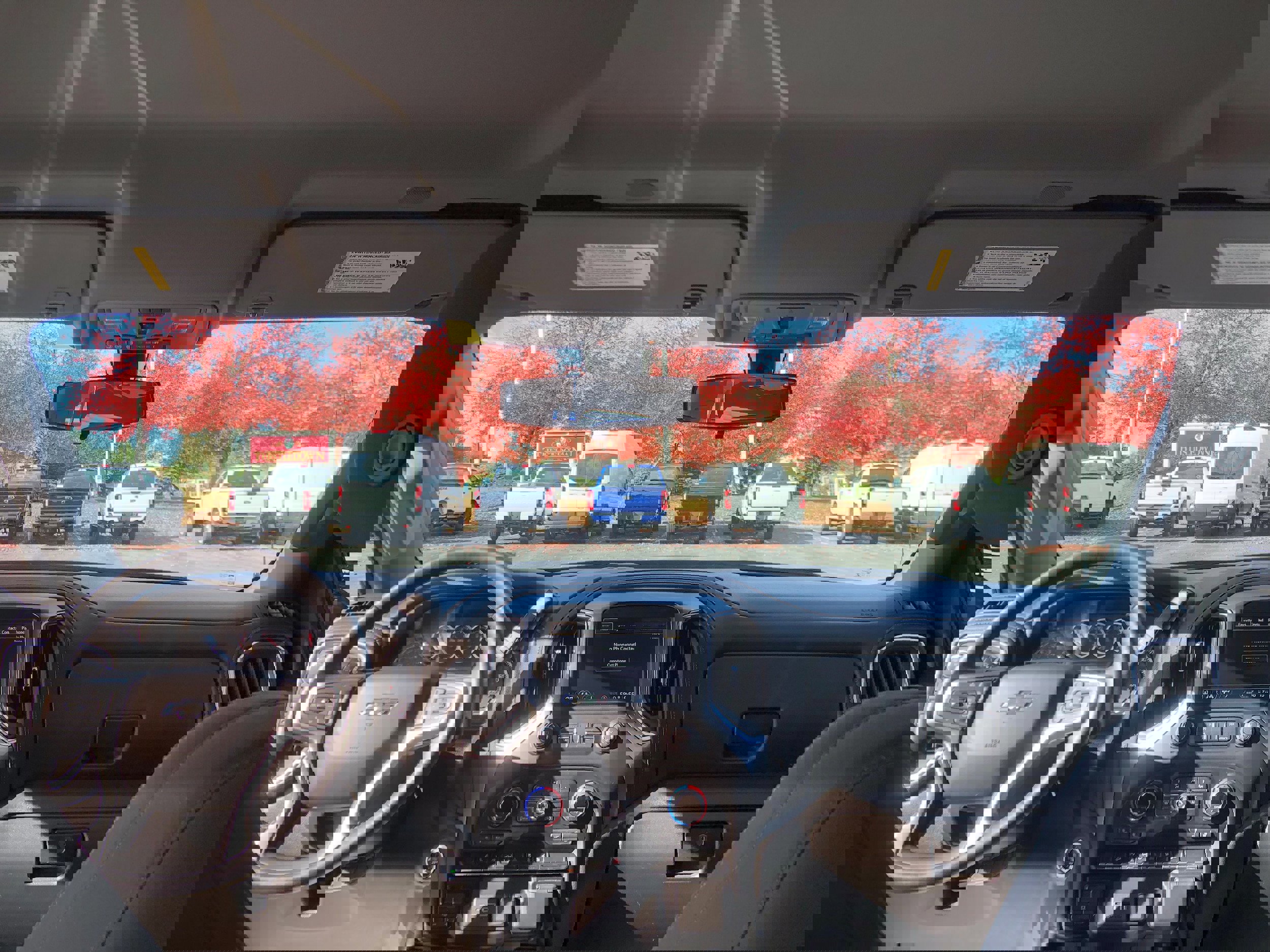 Used 2021 Chevrolet Silverado 1500 LT Trail Boss w/ Convenience Package II image 12