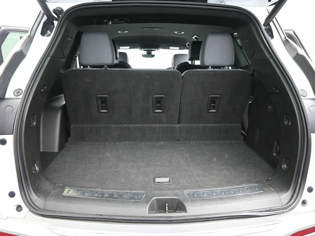Used 2024 Buick Enclave Premium image 55