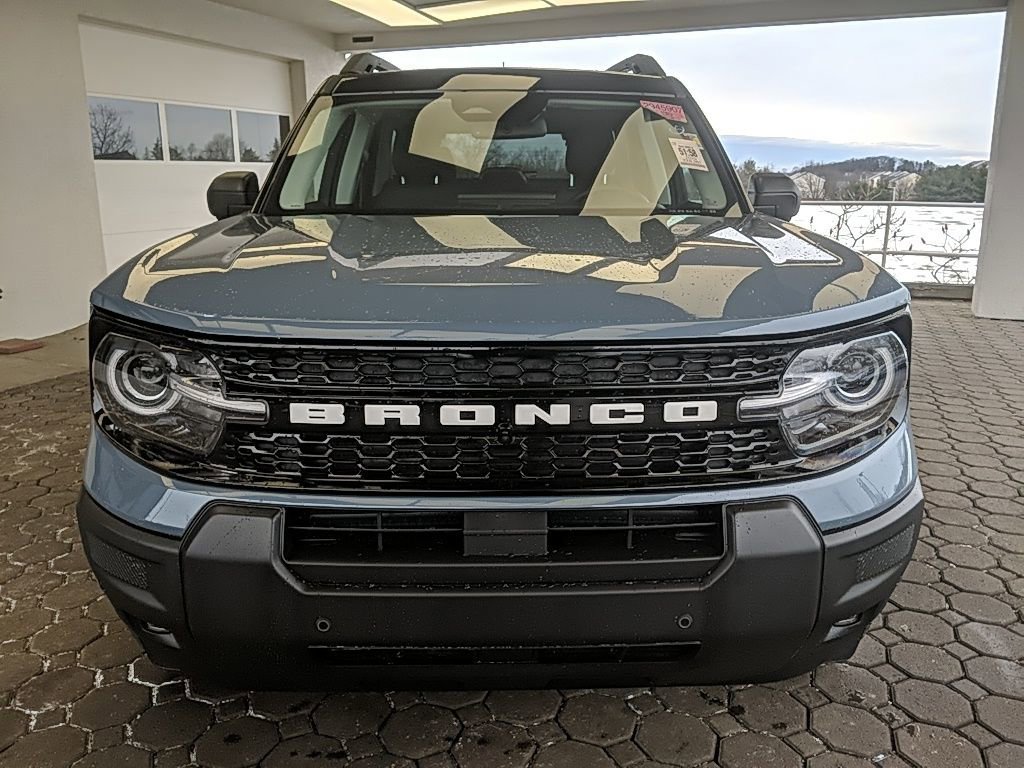 Certified 2025 Ford Bronco Sport Outer Banks w/ Outer Banks Tech Package+ image 8