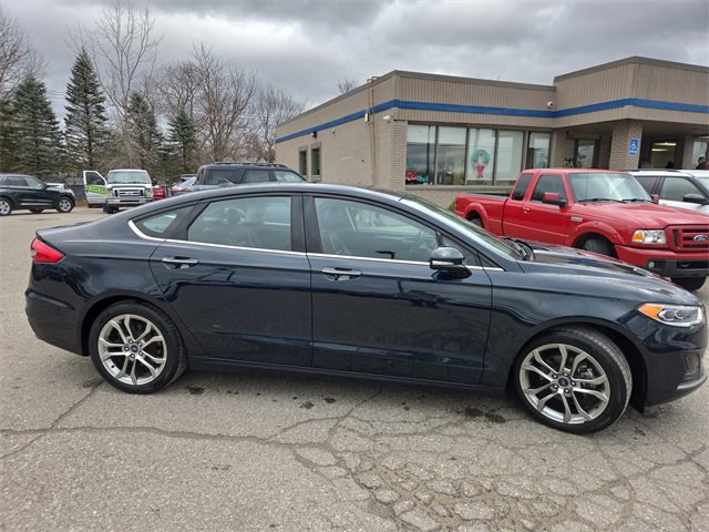 Certified 2020 Ford Fusion SEL image 18