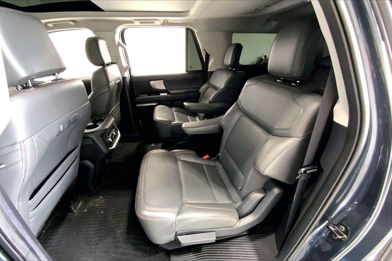 Certified 2025 Ford Expedition Max Active RWD image 24