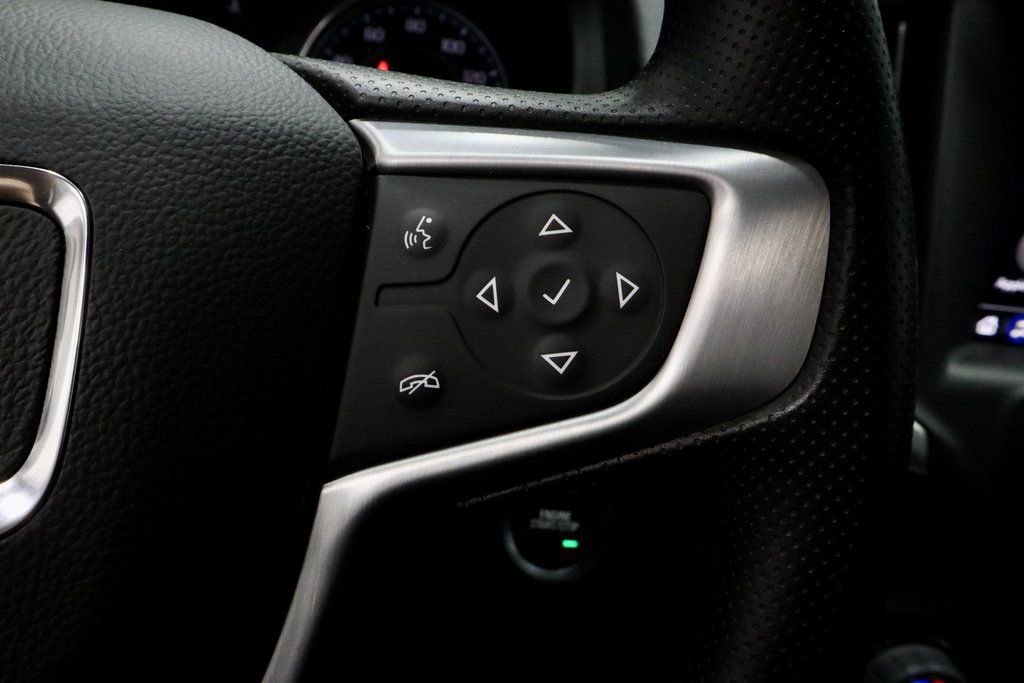 Used 2022 GMC Terrain SLE w/ Driver Convenience Package image 28