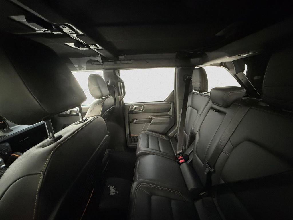 Certified 2024 Ford Bronco Badlands image 8