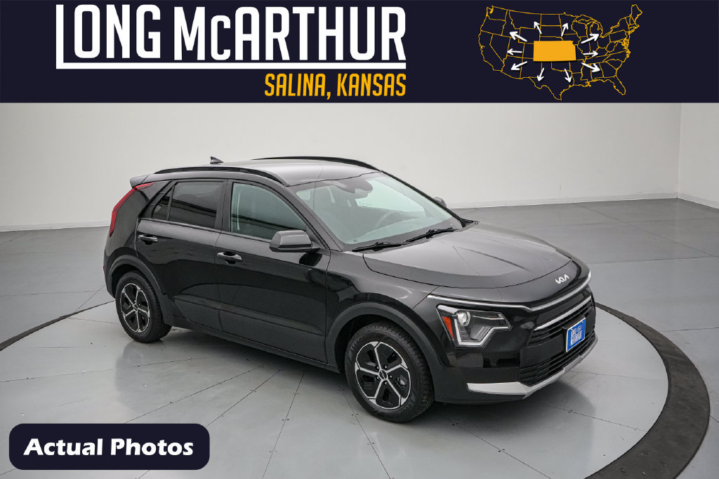 Used 2025 Kia Niro LX FWD image 1