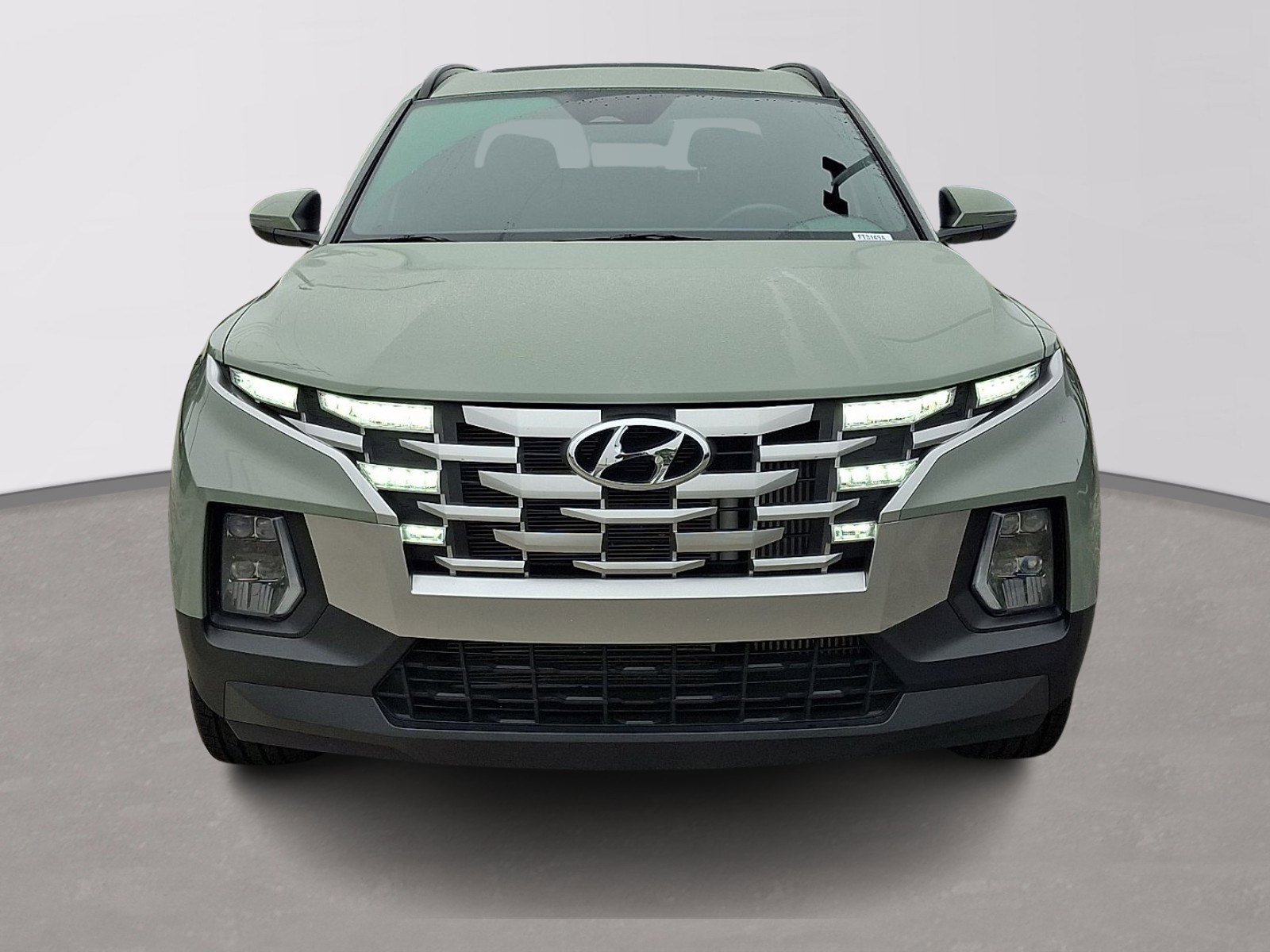 Used 2022 Hyundai Santa Cruz SEL Premium image 2