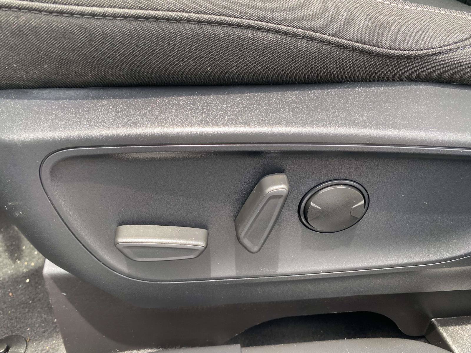 Certified 2024 Ford Escape Active FWD image 16