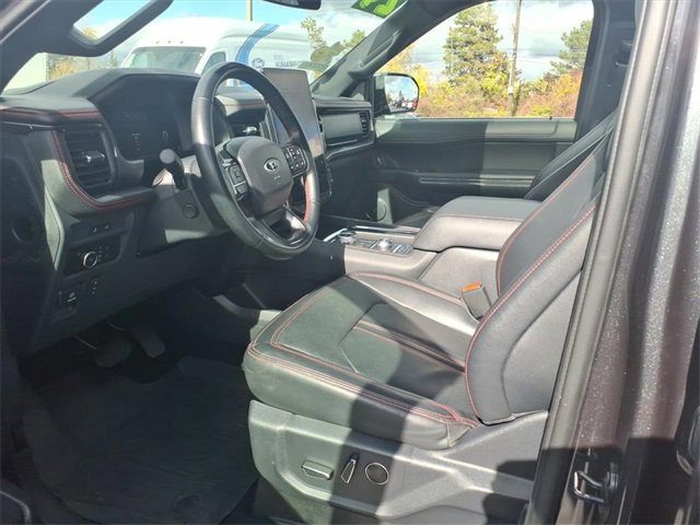 Certified 2024 Ford Expedition Limited image 13