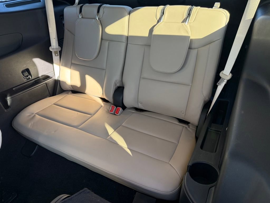 Certified 2021 Ford Explorer XLT w/ Equipment Group 202A image 11