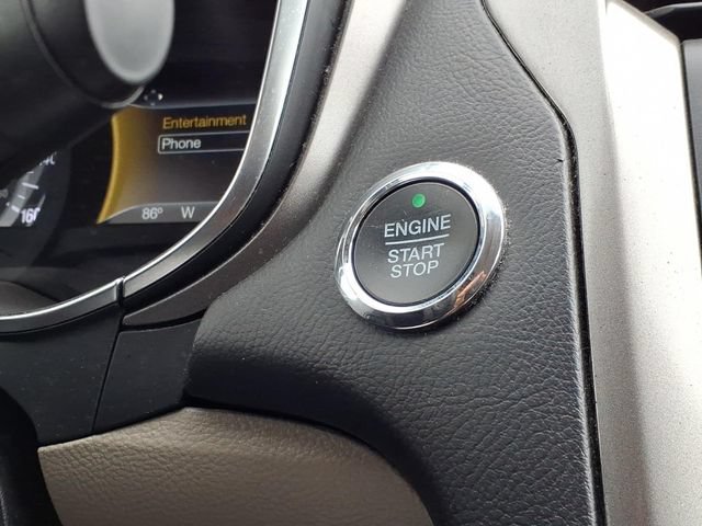 Certified 2017 Ford Fusion SE w/ Fusion SE Technology Package FWD image 25