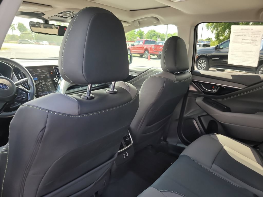 Used 2024 Subaru Outback Onyx Edition w/ Popular Package #2 AWD/4WD image 11