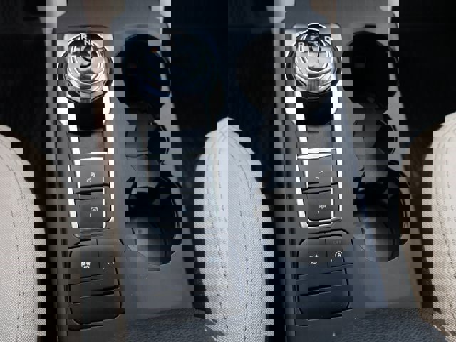 Certified 2020 Ford Escape SE image 24