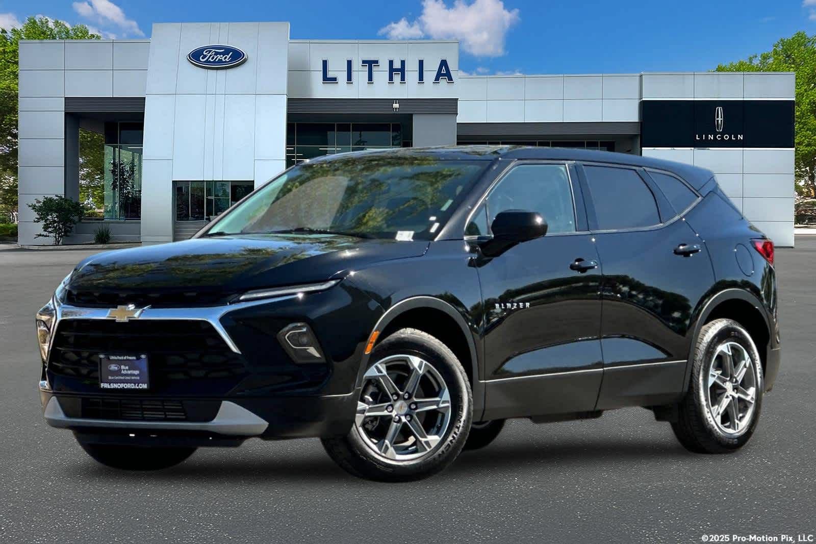 Used 2025 Chevrolet Blazer LT