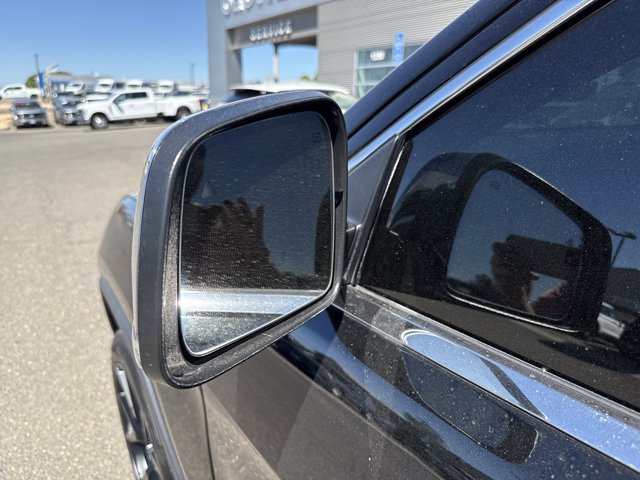 Used 2020 Jeep Grand Cherokee Limited w/ Luxury Group II AWD/4WD image 10