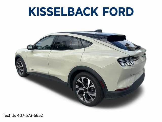 Certified 2025 Ford Mustang Mach-E Select image 3