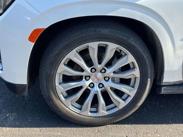 Used 2022 GMC Yukon Denali w/ Max Trailering Package image 5