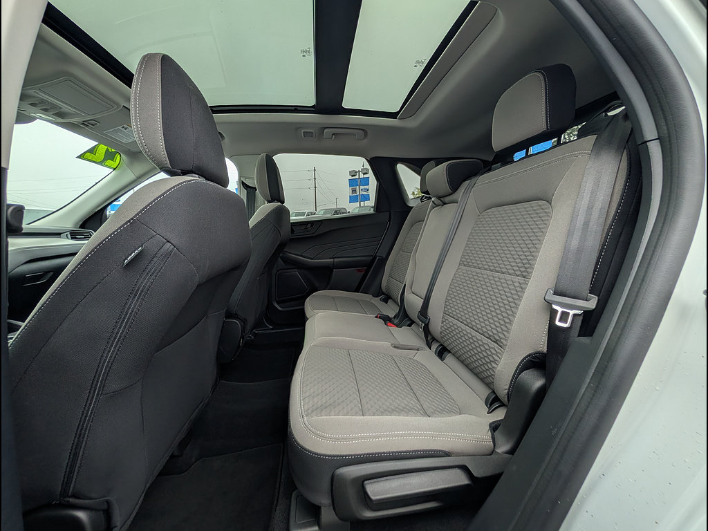 Certified 2022 Ford Escape SE w/ SE Sport Appearance Package AWD/4WD image 31