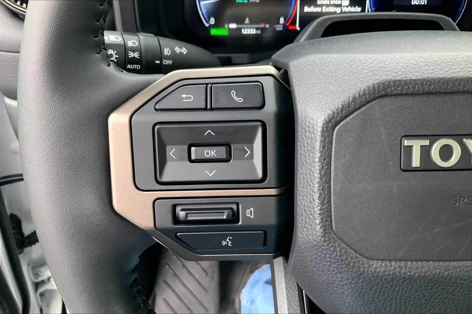 Used 2025 Toyota Land Cruiser w/ Premium Package AWD/4WD image 23