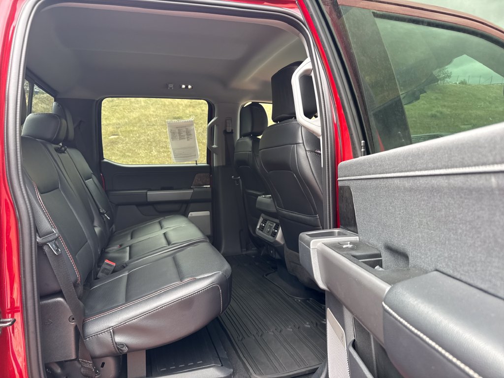 Certified 2024 Ford F250 Lariat w/ Lariat Ultimate Package AWD/4WD image 23