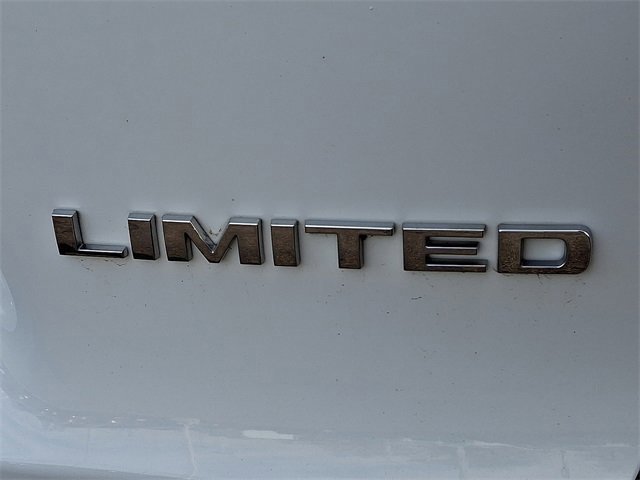 Used 2019 Jeep Cherokee Limited w/ Trailer Tow Group image 30