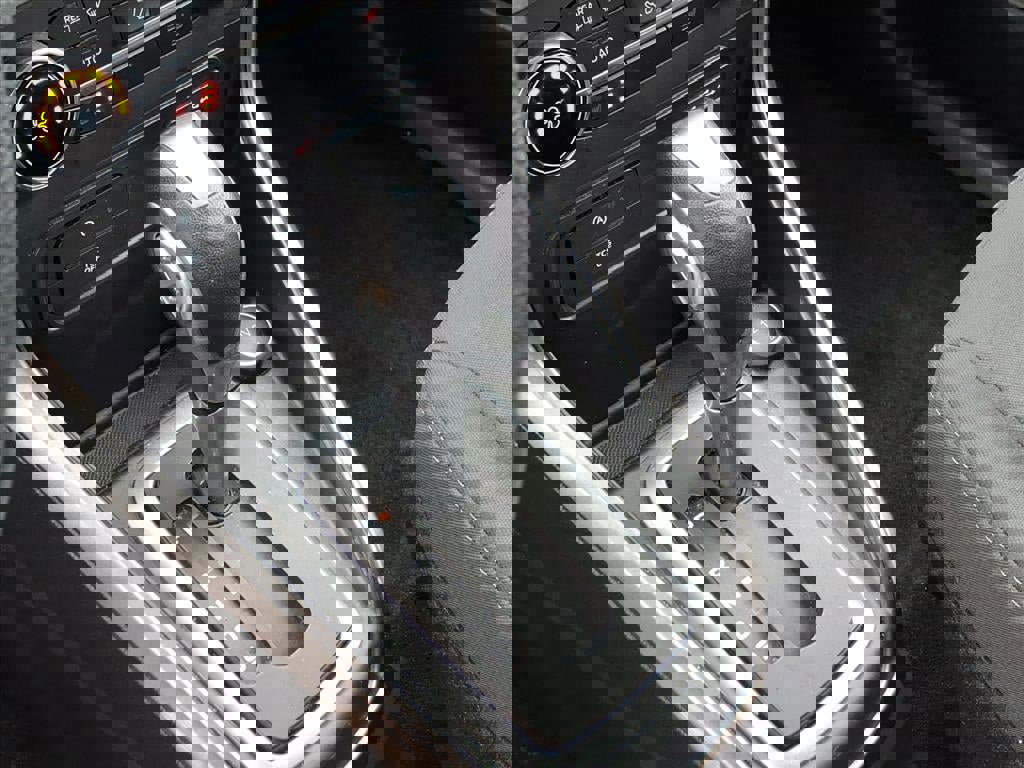 Certified 2022 Ford EcoSport SE w/ SE Convenience Package image 22