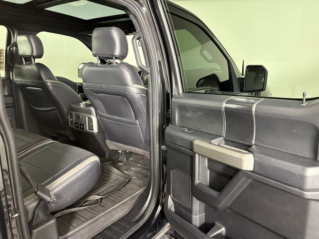 Certified 2018 Ford F150 Raptor w/ Equipment Group 802A Luxury AWD/4WD image 33