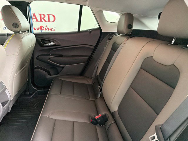 Used 2025 Chevrolet Trax ACTIV w/ Sunroof Package FWD image 21