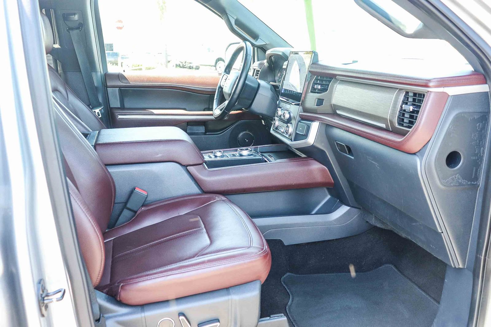 Certified 2022 Ford Expedition Max Limited AWD/4WD image 14