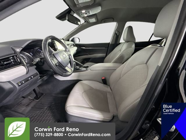 Used 2022 Toyota Camry XSE FWD image 14
