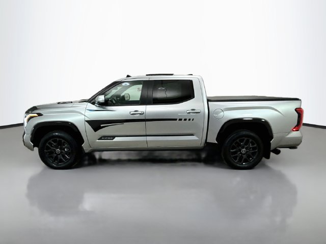 Used 2024 Toyota Tundra Platinum AWD/4WD image 4