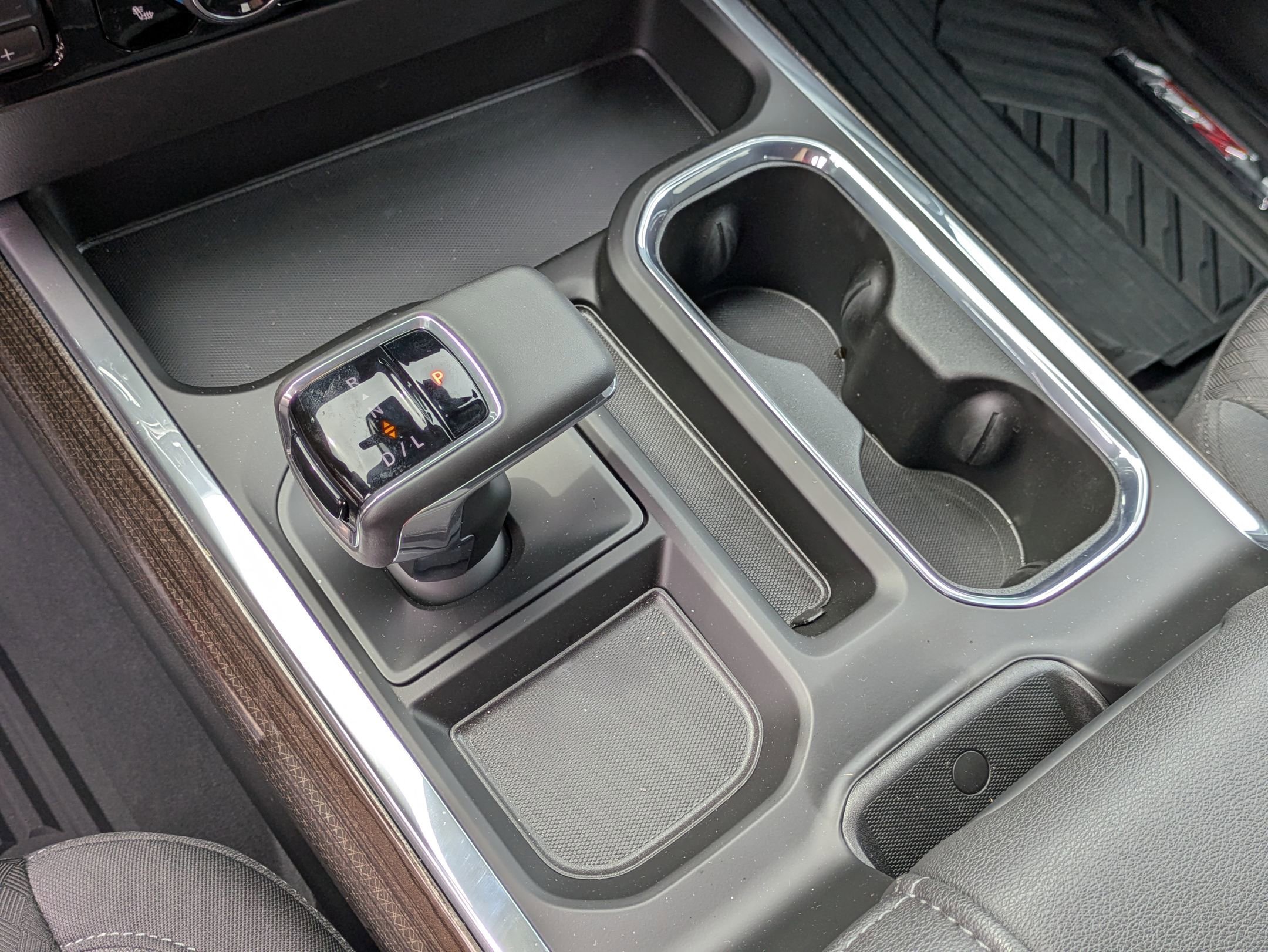 Used 2024 Chevrolet Silverado 1500 RST image 28