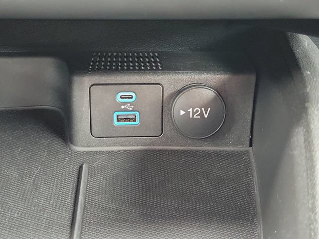 Certified 2023 Ford Escape ST-Line Select AWD/4WD image 24