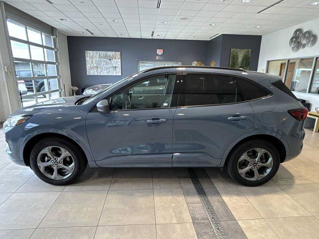 Certified 2024 Ford Escape ST-Line w/ Tech Pack #1 AWD/4WD image 6