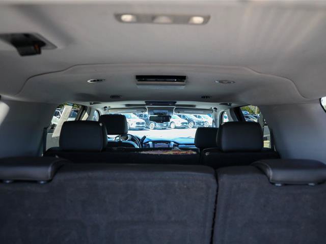 Used 2019 GMC Yukon XL SLT w/ Open Road Package AWD/4WD image 14