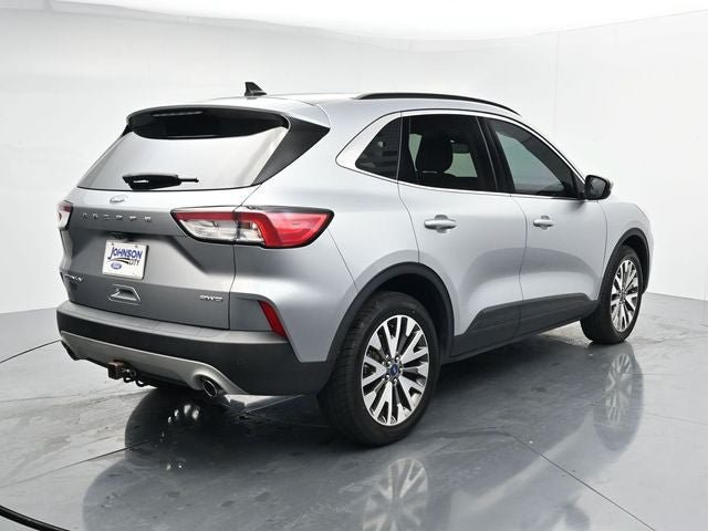 Certified 2022 Ford Escape Titanium w/ Class II Trailer Tow Package AWD/4WD image 9