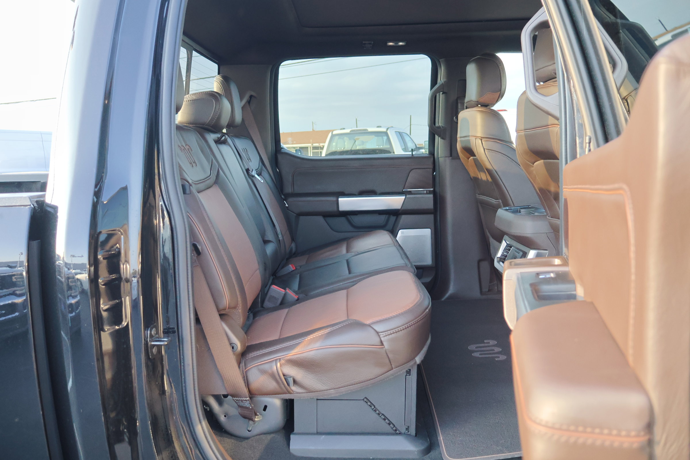 Certified 2024 Ford F250 King Ranch image 32