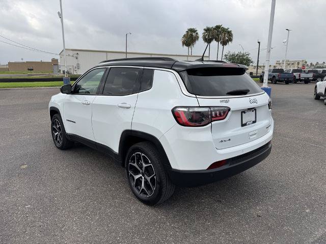 Used 2025 Jeep Compass Limited AWD/4WD image 6