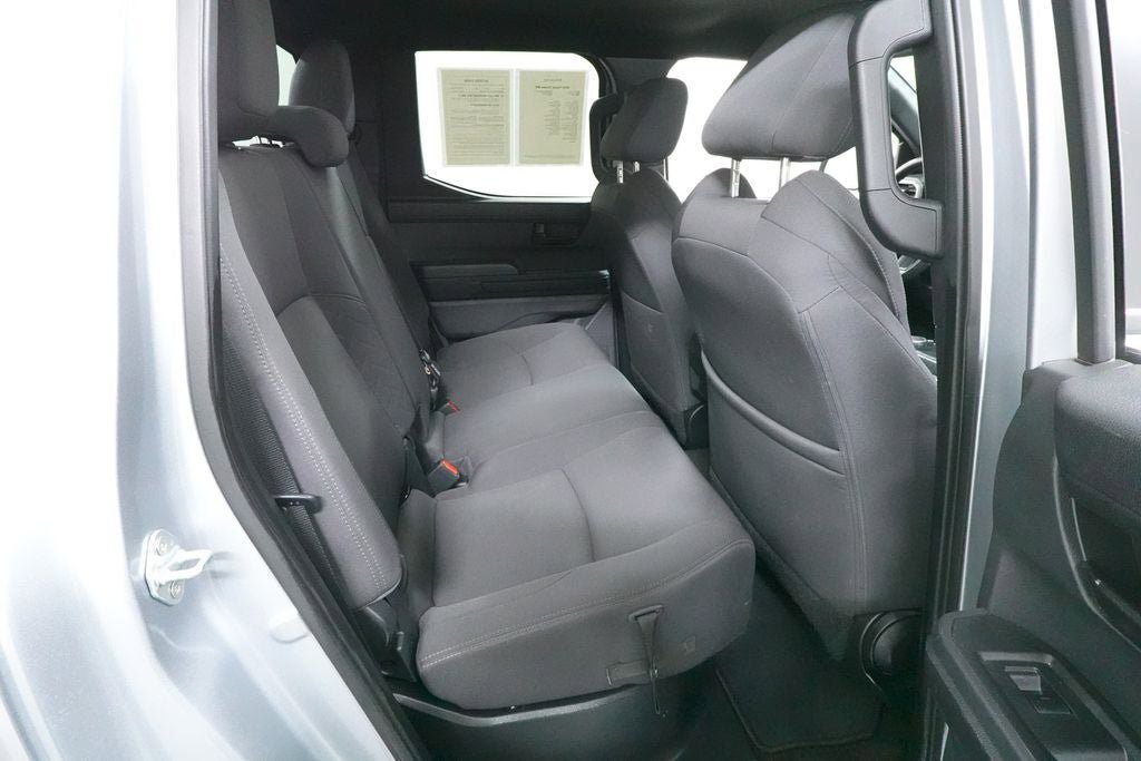Used 2024 Toyota Tacoma SR5 AWD/4WD image 29