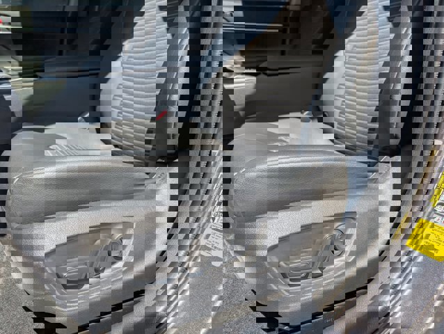 Used 2024 Toyota Camry SE image 10