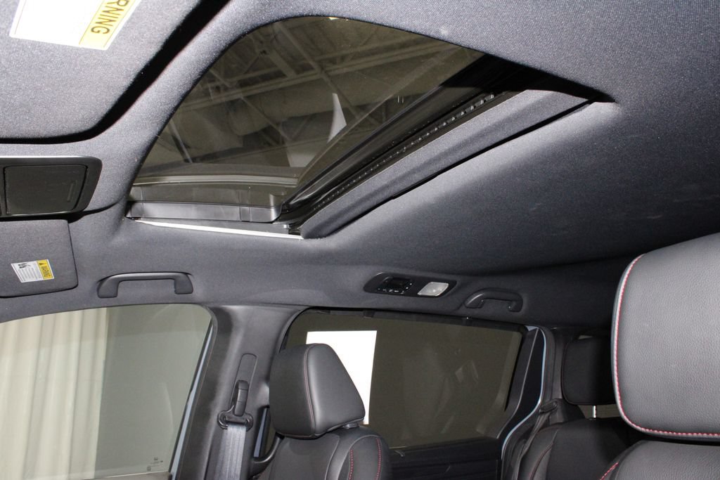 Used 2025 Honda Odyssey Sport-L image 32