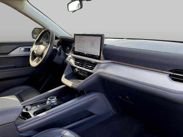 Certified 2026 Ford Explorer Active w/ Active Comfort Package AWD/4WD image 29