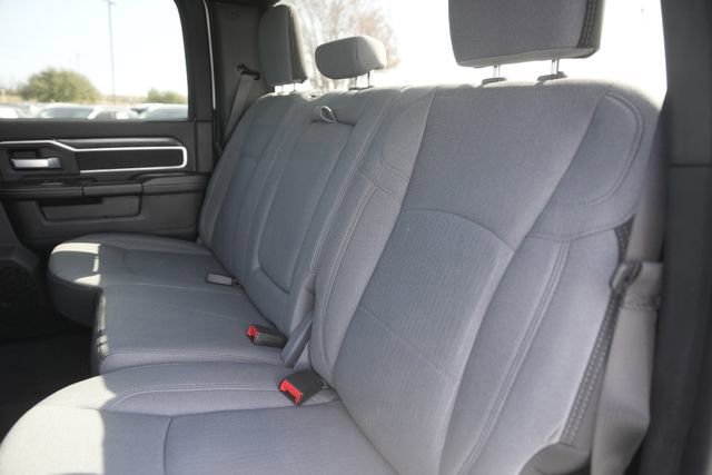 Used 2024 RAM 3500 Big Horn image 13