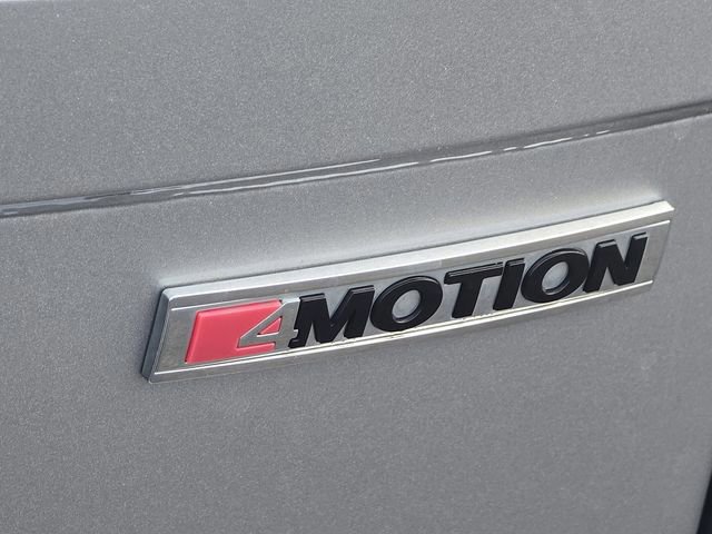 Used 2021 Volkswagen Tiguan SE image 11