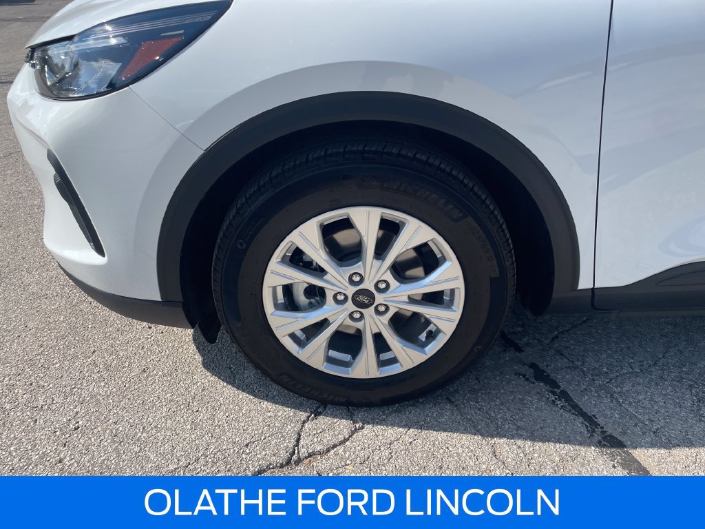 Certified 2023 Ford Escape Active w/ Tech Pack #2 FWD image 29