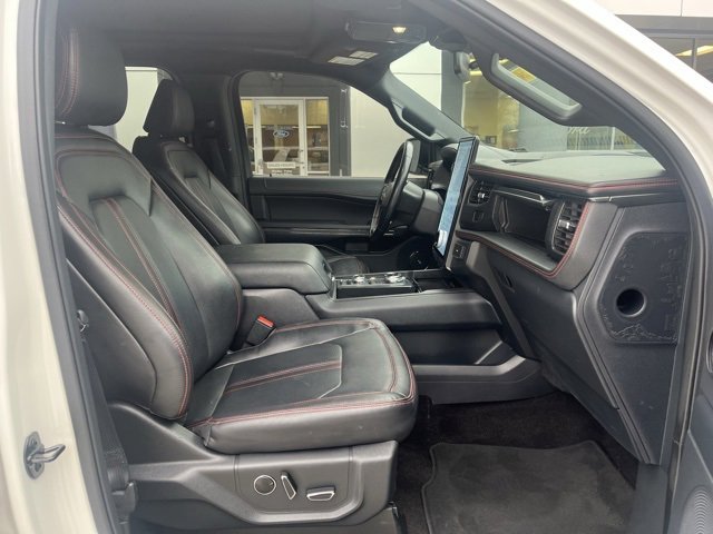 Certified 2022 Ford Expedition Limited image 38